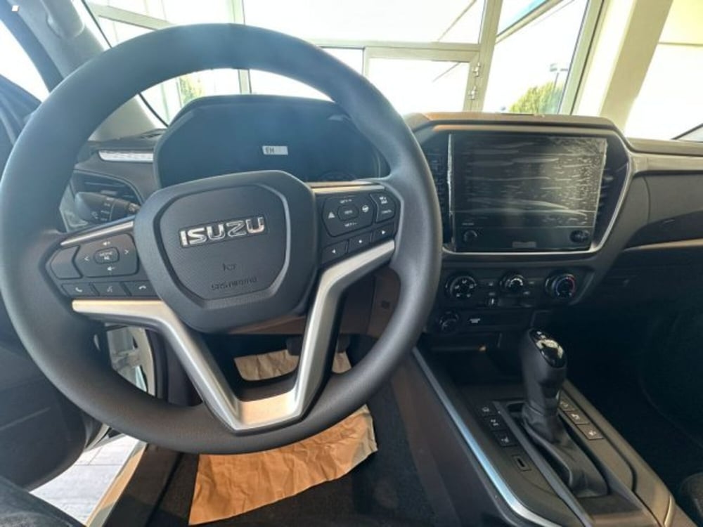 Isuzu D-Max Pick-up nuova a Lucca (8)