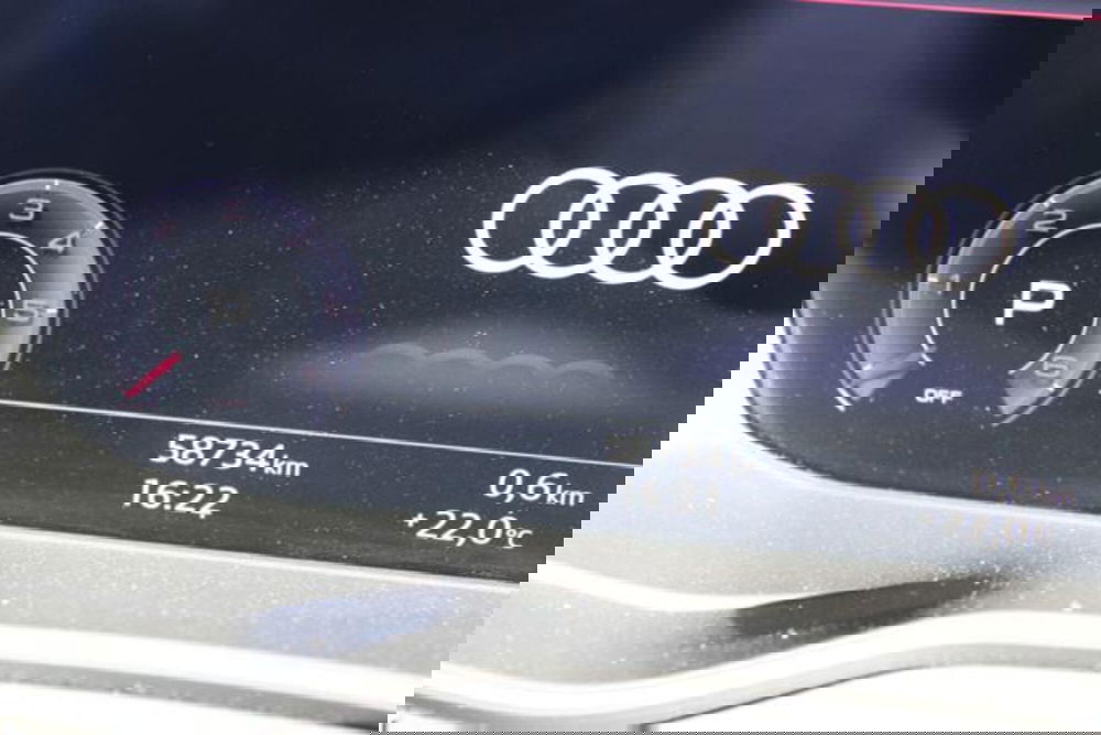 Audi Q5 usata a Lecce (9)