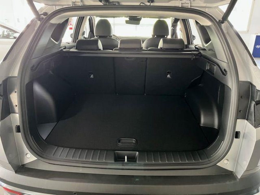 Hyundai Tucson nuova a Verbano Cusio Ossola (11)