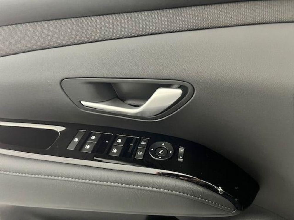 Hyundai Tucson nuova a Verbano Cusio Ossola (17)