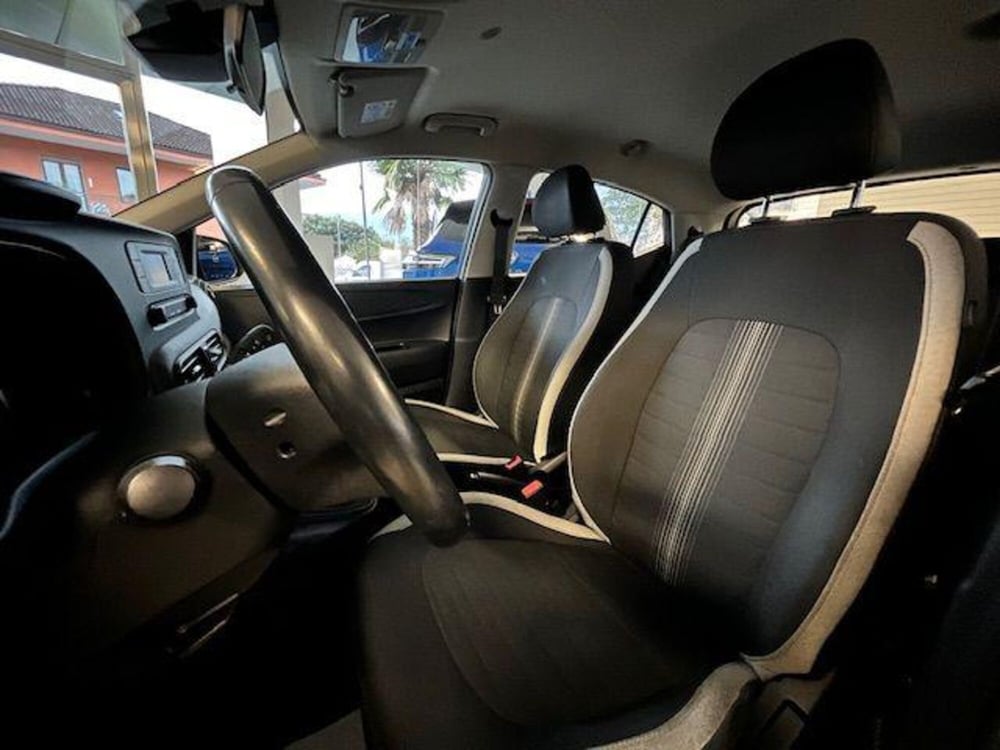 Hyundai i10 usata a Verbano Cusio Ossola (17)
