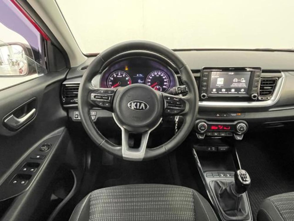 Kia Stonic usata a Como (19)
