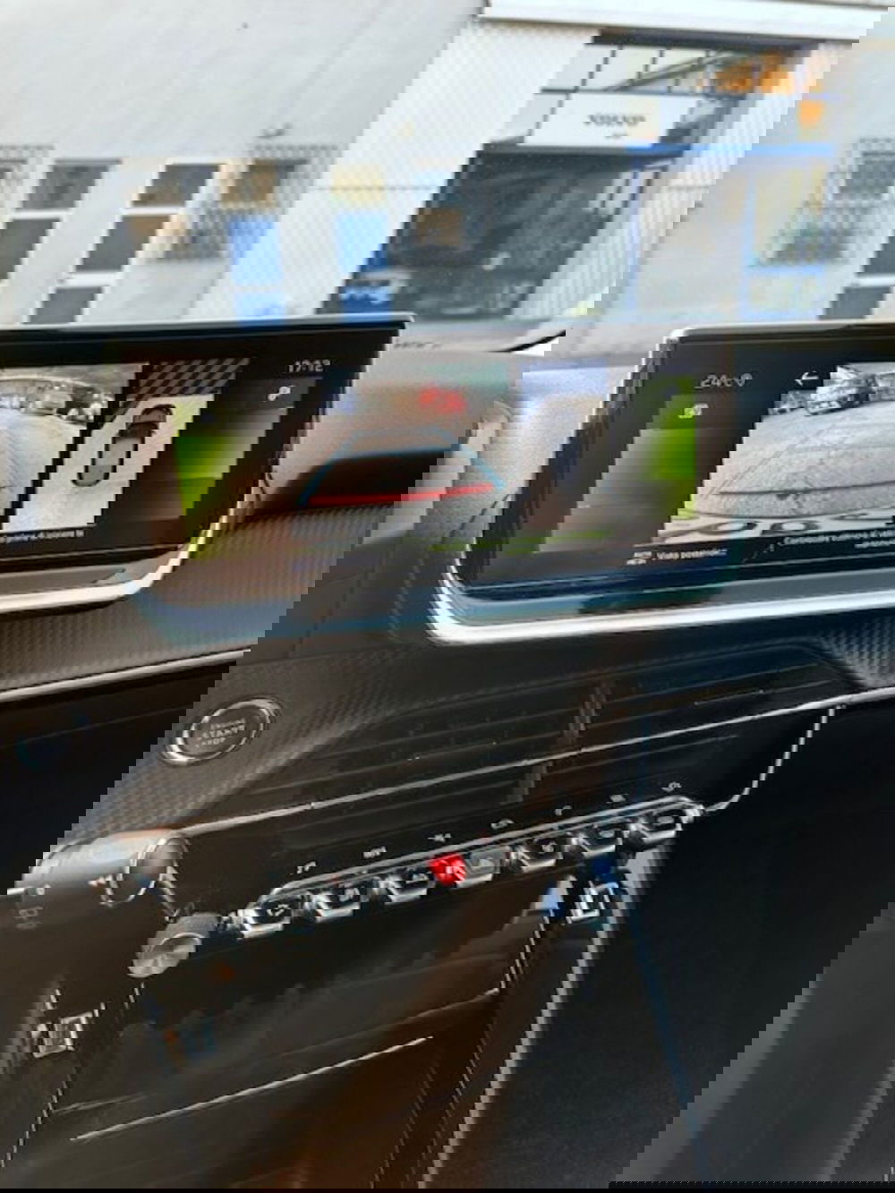 Peugeot 208 usata a Novara (7)