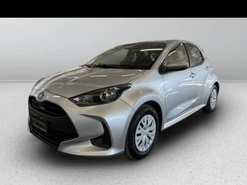 Toyota Yaris Cross usata a Roma (3)