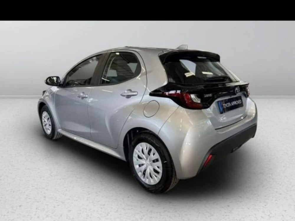 Toyota Yaris Cross usata a Roma (4)