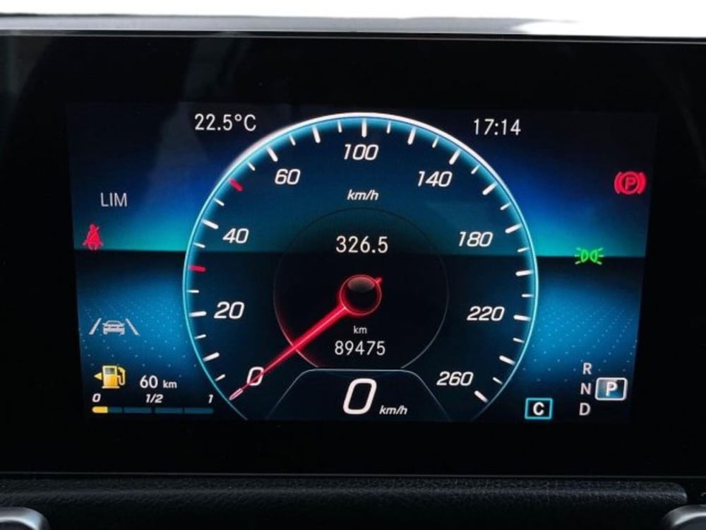 Mercedes-Benz GLB usata a Verona (8)