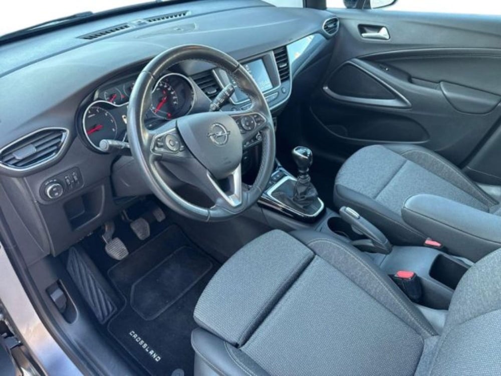 Opel Crossland usata a Ancona (9)
