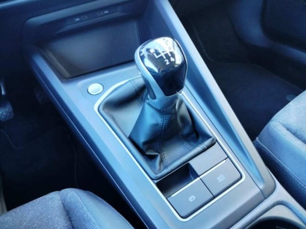 Volkswagen Golf usata a Oristano (16)