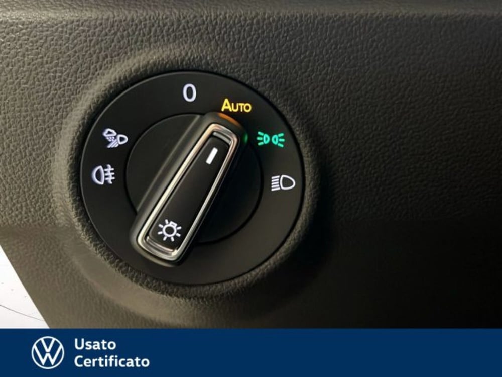 Volkswagen T-Roc usata a Vicenza (14)