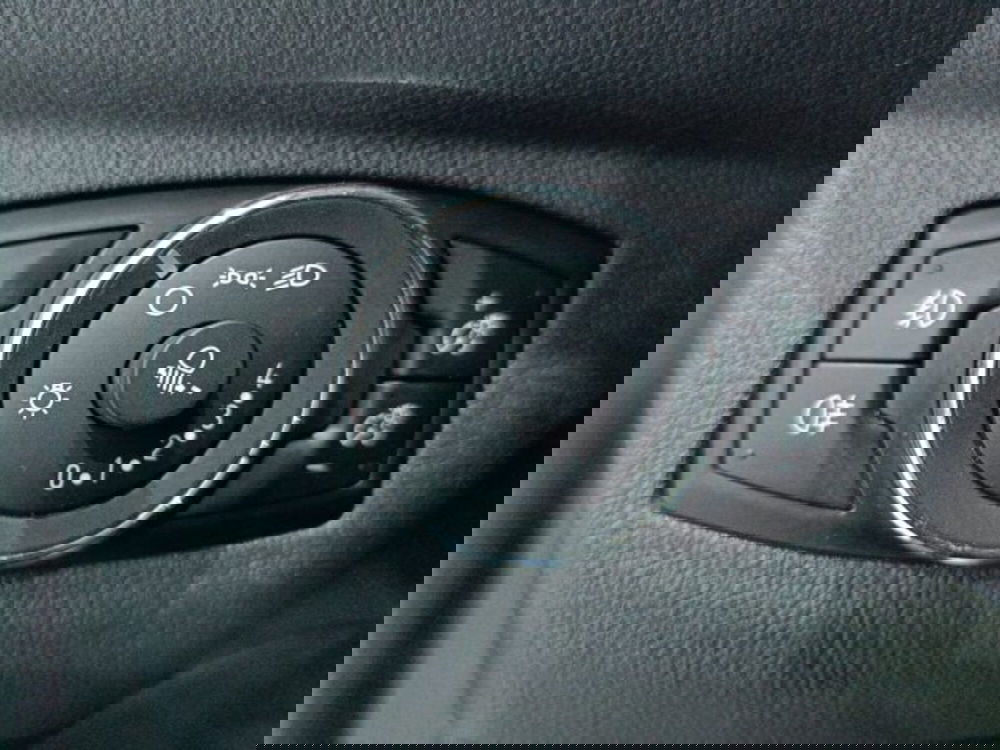 Ford Transit Courier usata a Catania (18)