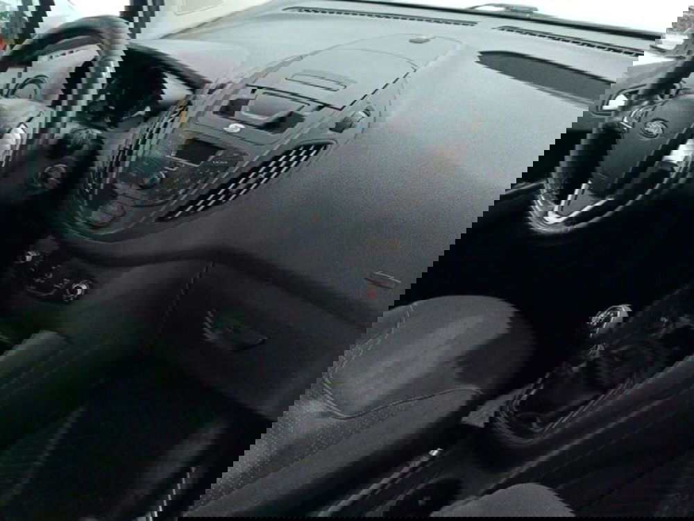 Ford Transit Courier usata a Catania (9)