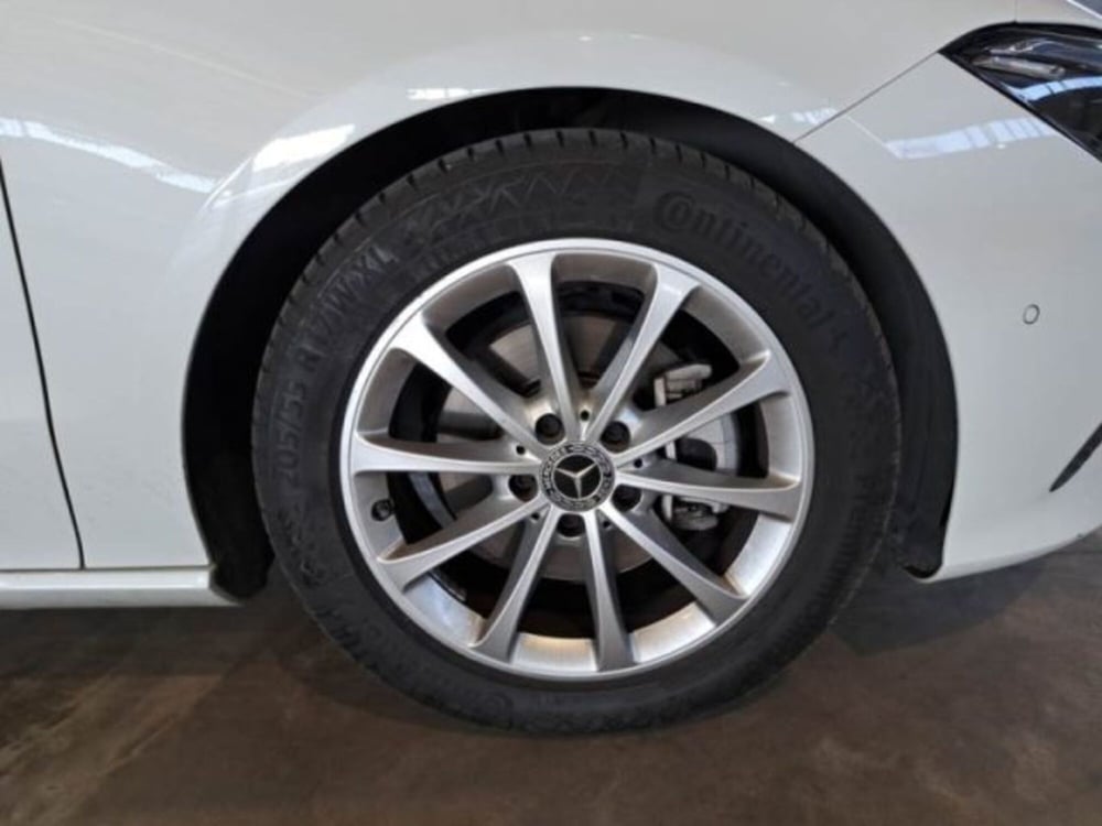 Mercedes-Benz CLA Shooting Brake usata a Catania (9)