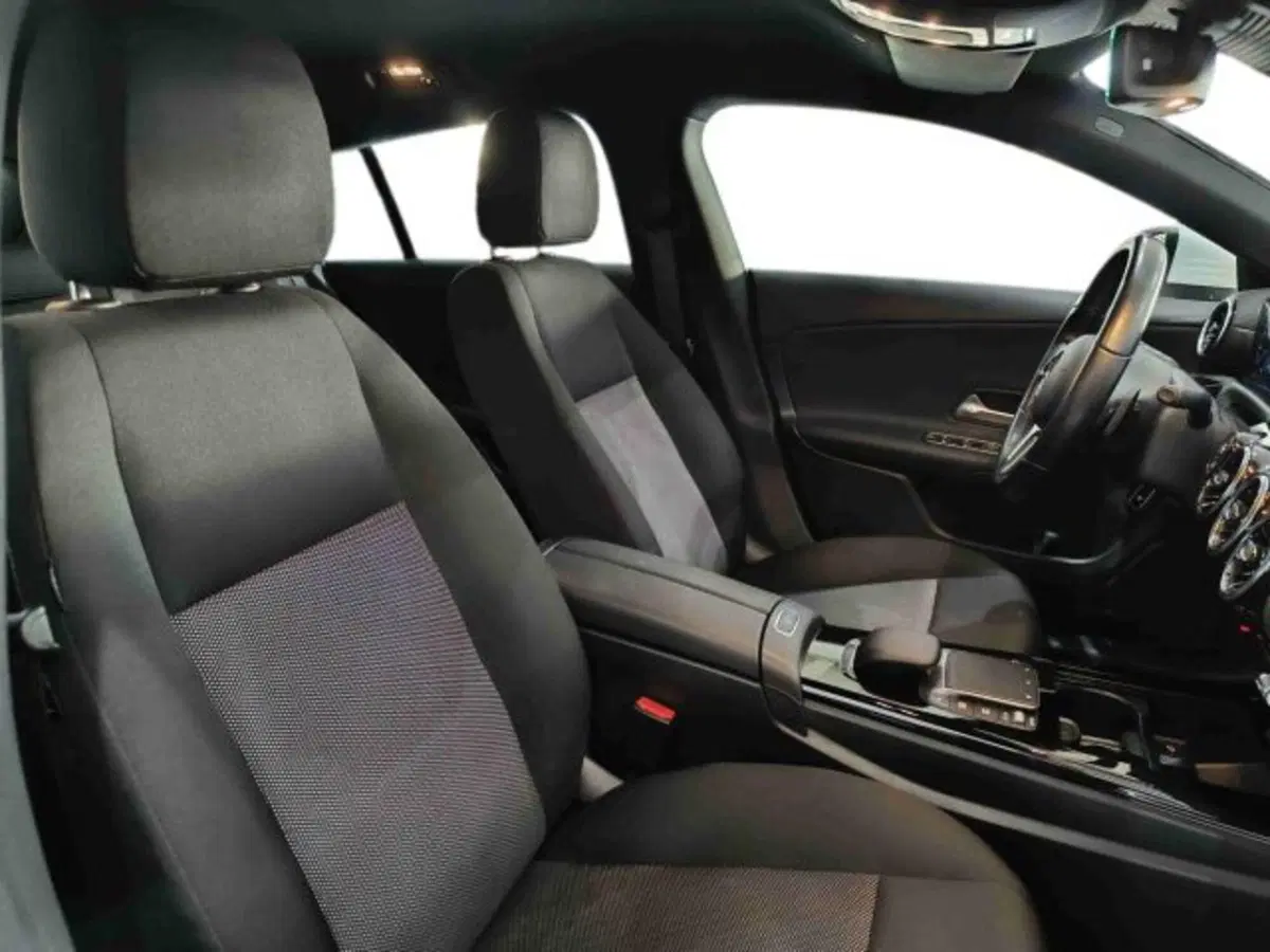 Mercedes-Benz CLA Shooting Brake usata a Catania (10)