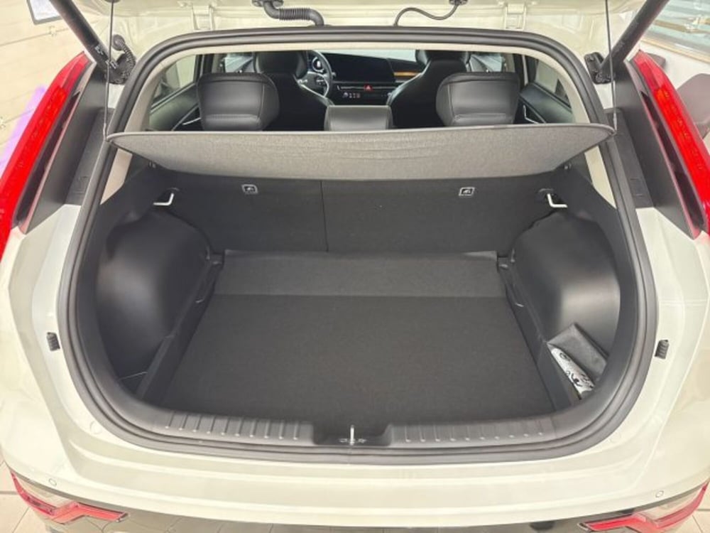 Kia Niro nuova a Catania (12)