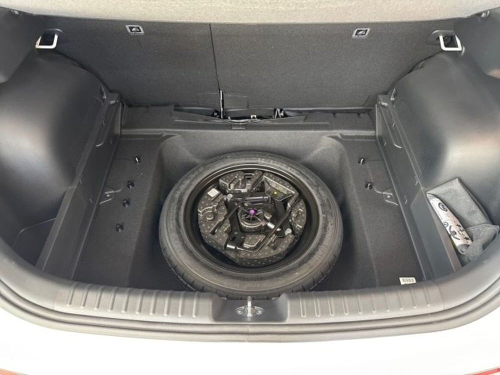 Kia Niro nuova a Catania (13)