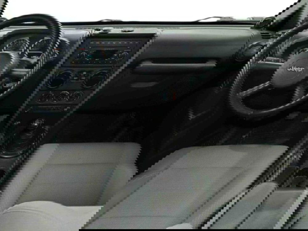 Jeep Wrangler usata a Catania (7)