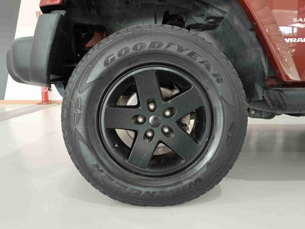 Jeep Wrangler usata a Catania (14)
