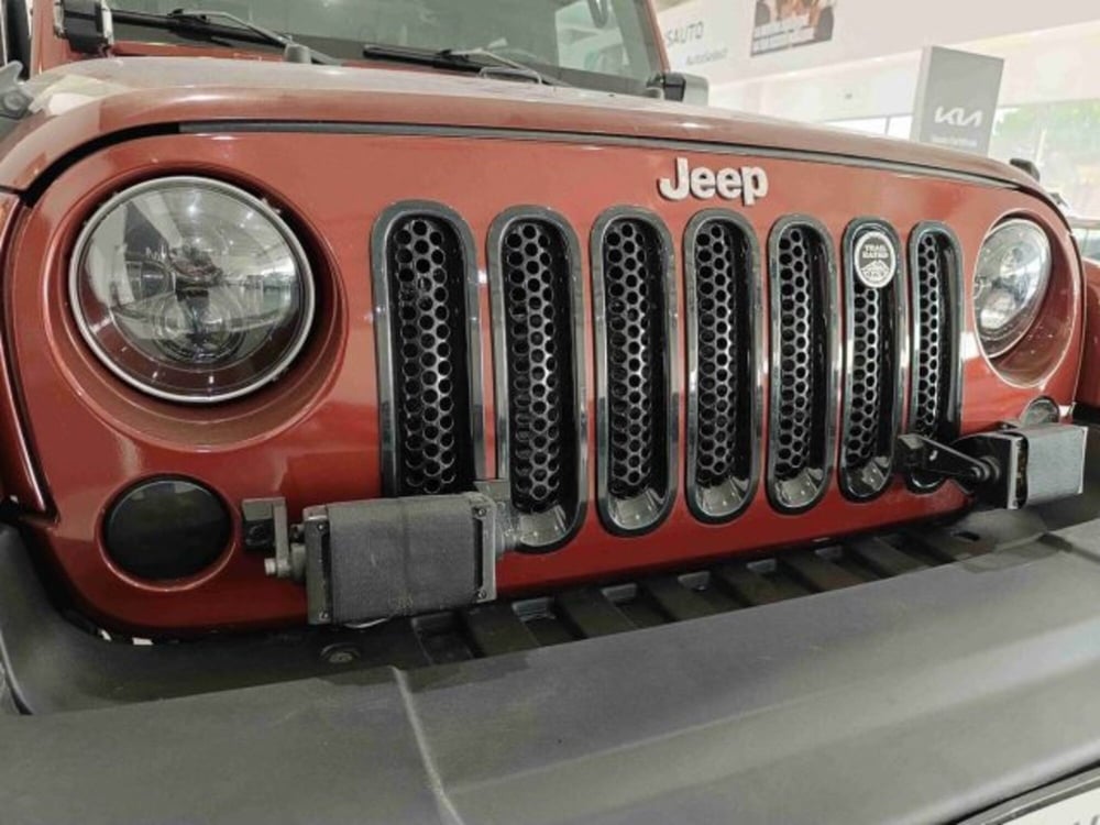 Jeep Wrangler usata a Catania (19)