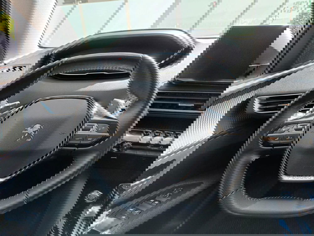 Peugeot 3008 usata a Bari (8)