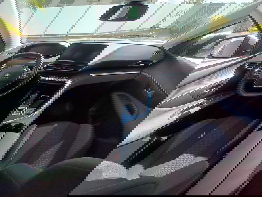 Peugeot 3008 usata a Bari (15)