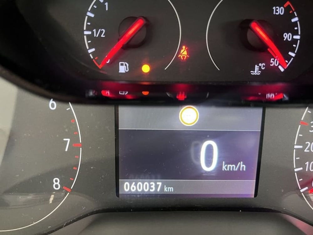 Opel Corsa usata a Prato (12)