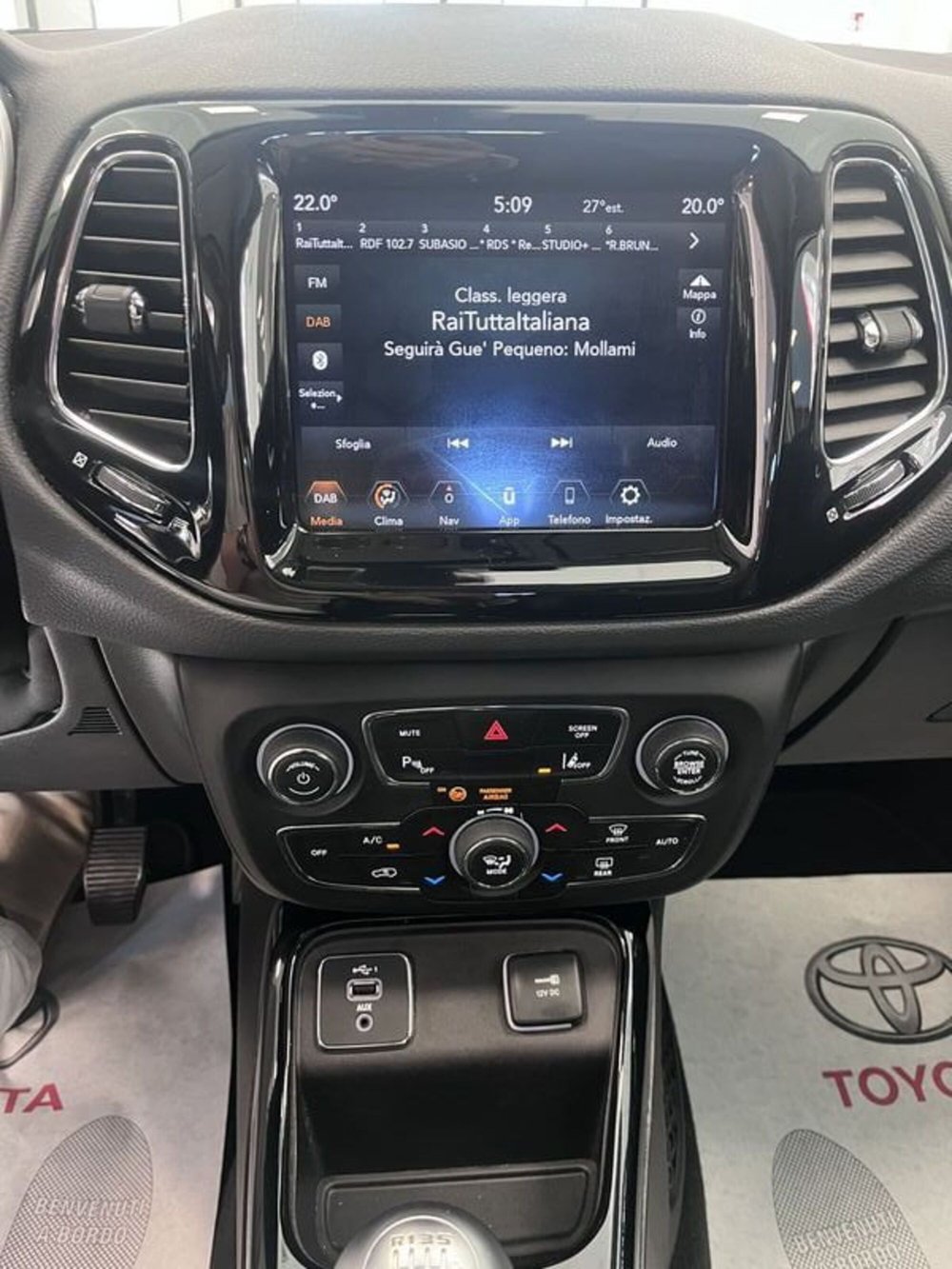 Jeep Compass usata a Prato (11)