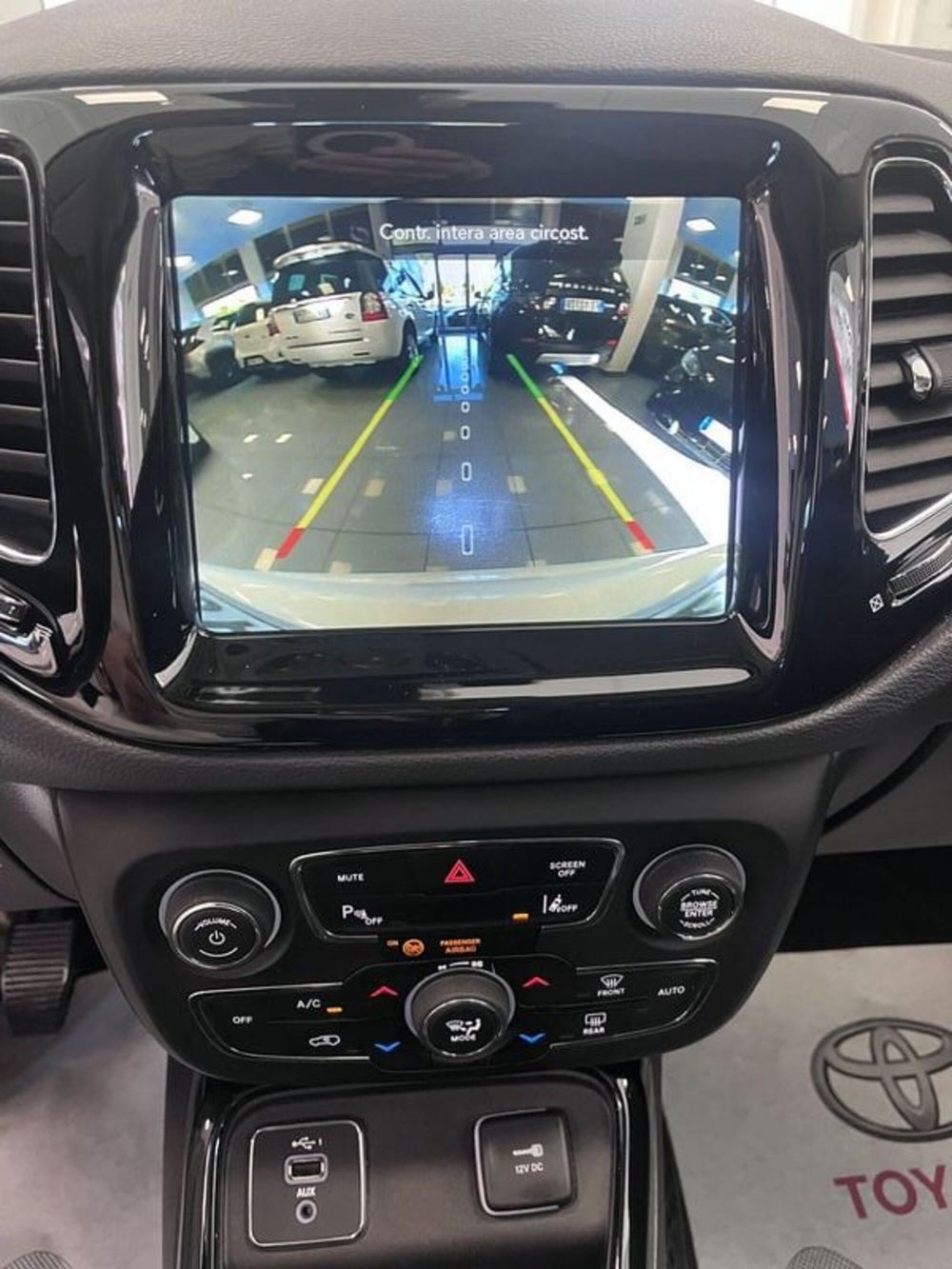 Jeep Compass usata a Prato (12)