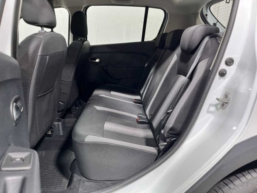 Dacia Sandero usata a Sondrio (11)