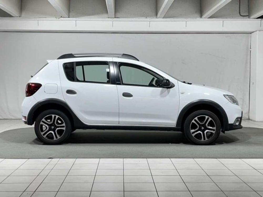 Dacia Sandero usata a Sondrio (6)