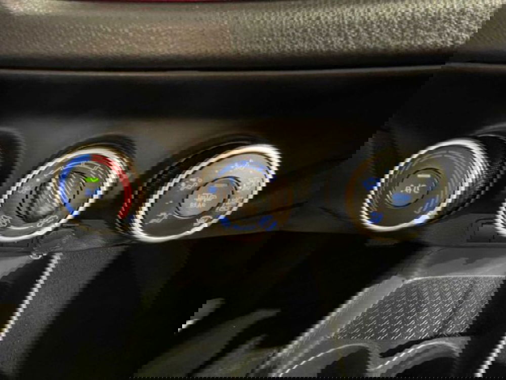 Toyota Aygo X usata a Sondrio (20)