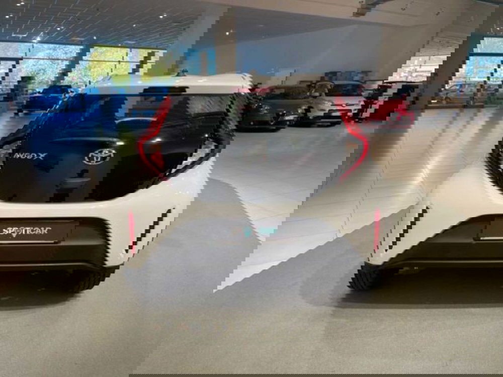 Toyota Aygo X usata a Sondrio (4)
