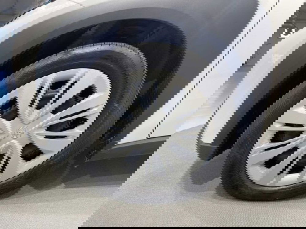 Toyota Aygo X usata a Sondrio (9)