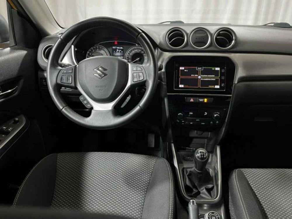Suzuki Vitara usata a Sondrio (13)