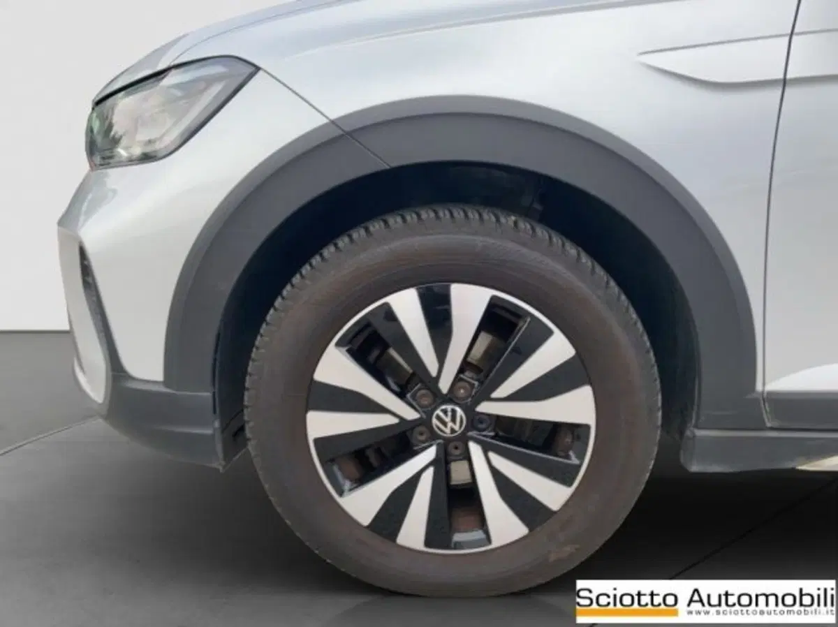 Volkswagen Taigo usata a Messina (15)