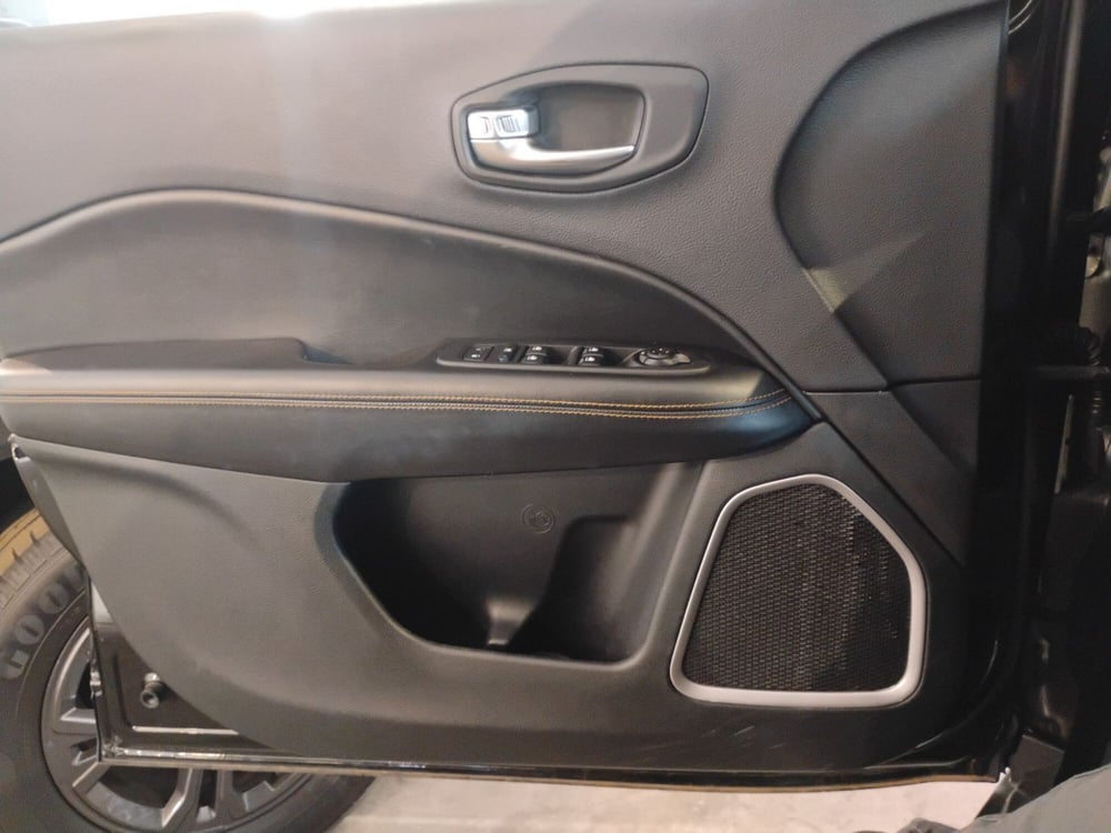 Jeep Compass usata a Lecce (12)