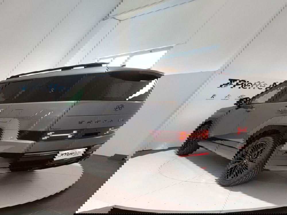 Hyundai Santa Fe nuova a L'Aquila (3)