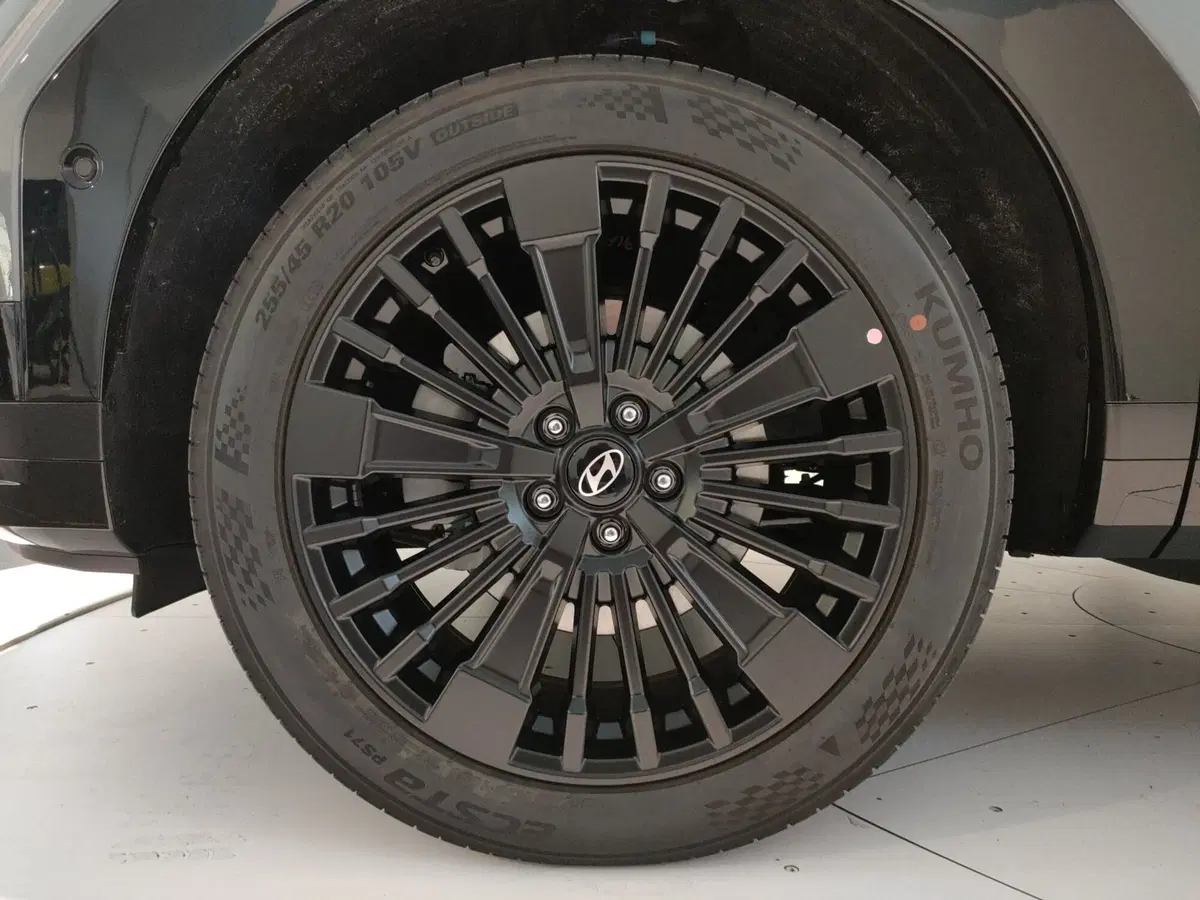 Hyundai Santa Fe nuova a L'Aquila (7)
