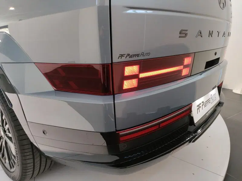 Hyundai Santa Fe nuova a L'Aquila (8)