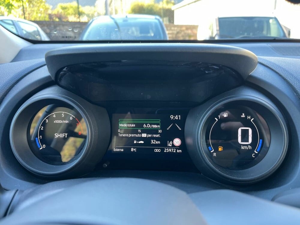 Toyota Yaris usata a Sondrio (10)