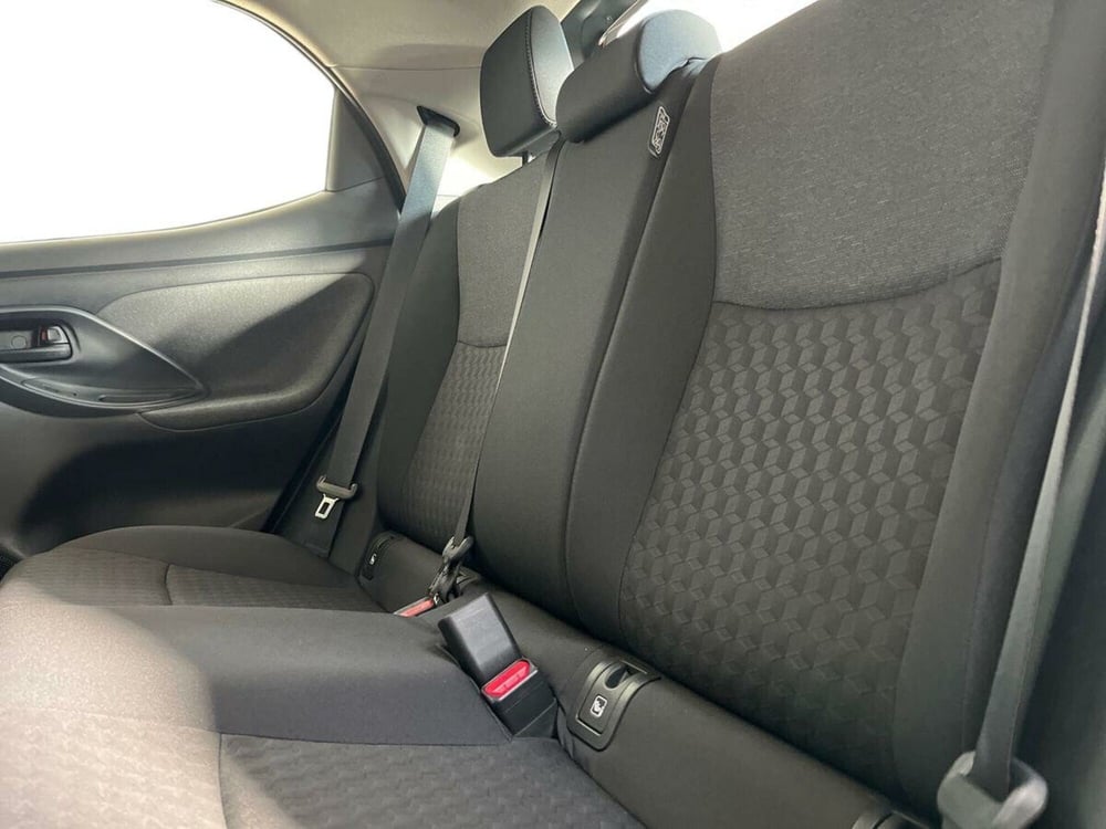 Toyota Yaris usata a Sondrio (12)