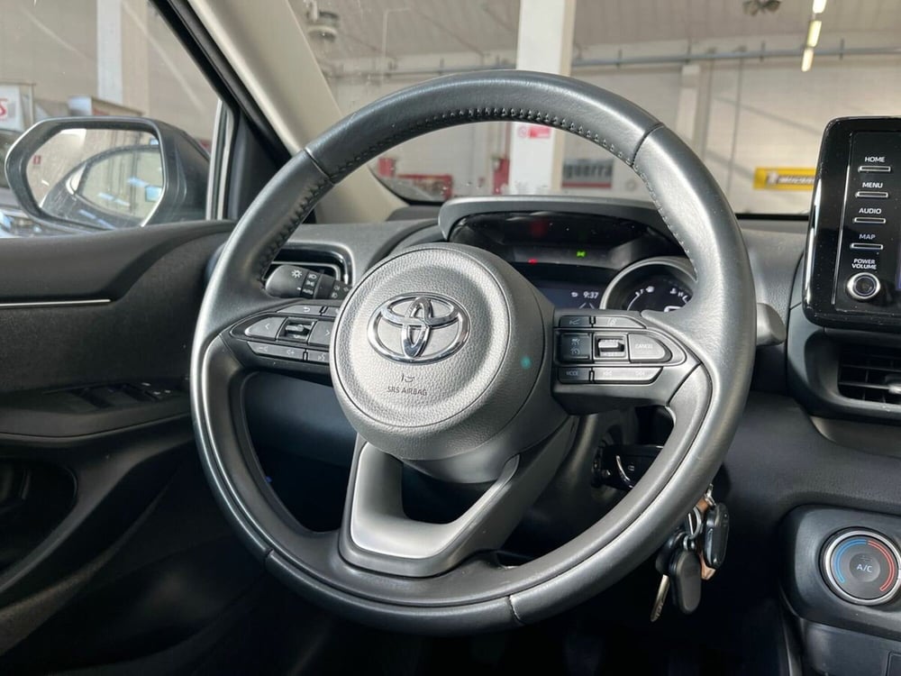 Toyota Yaris usata a Sondrio (15)