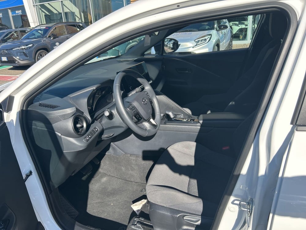 Toyota Toyota C-HR usata a Piacenza (11)