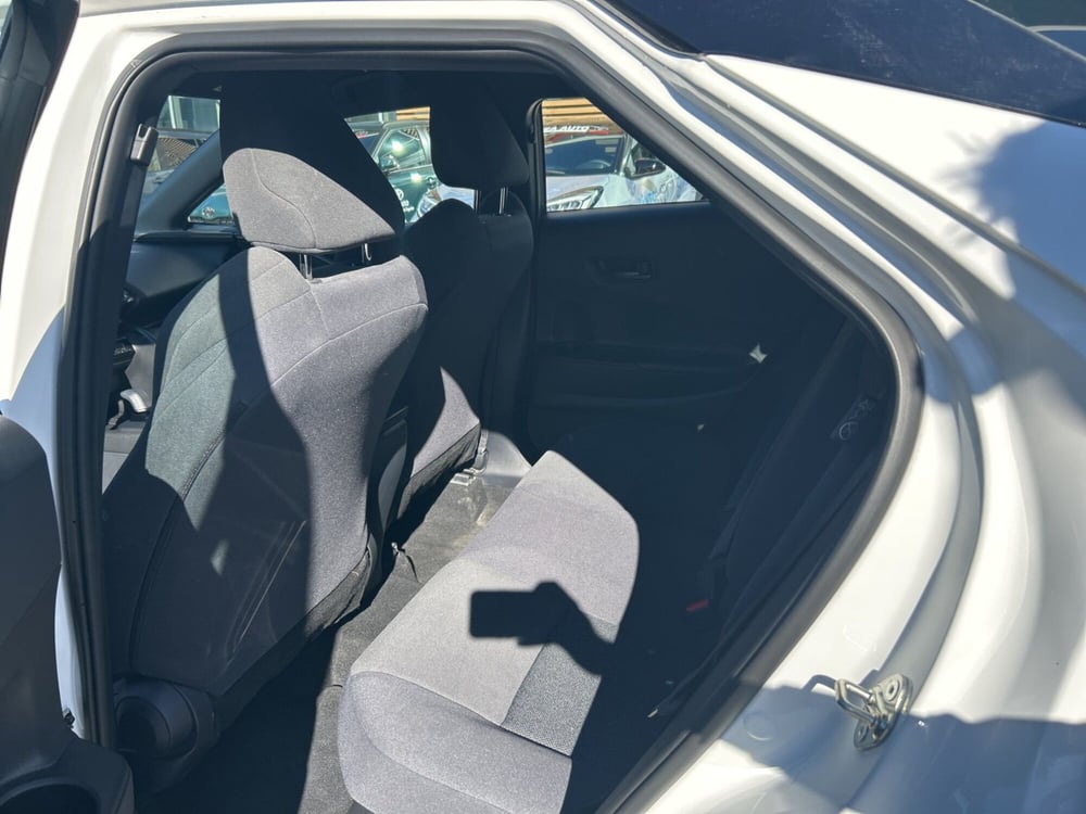 Toyota Toyota C-HR usata a Piacenza (12)