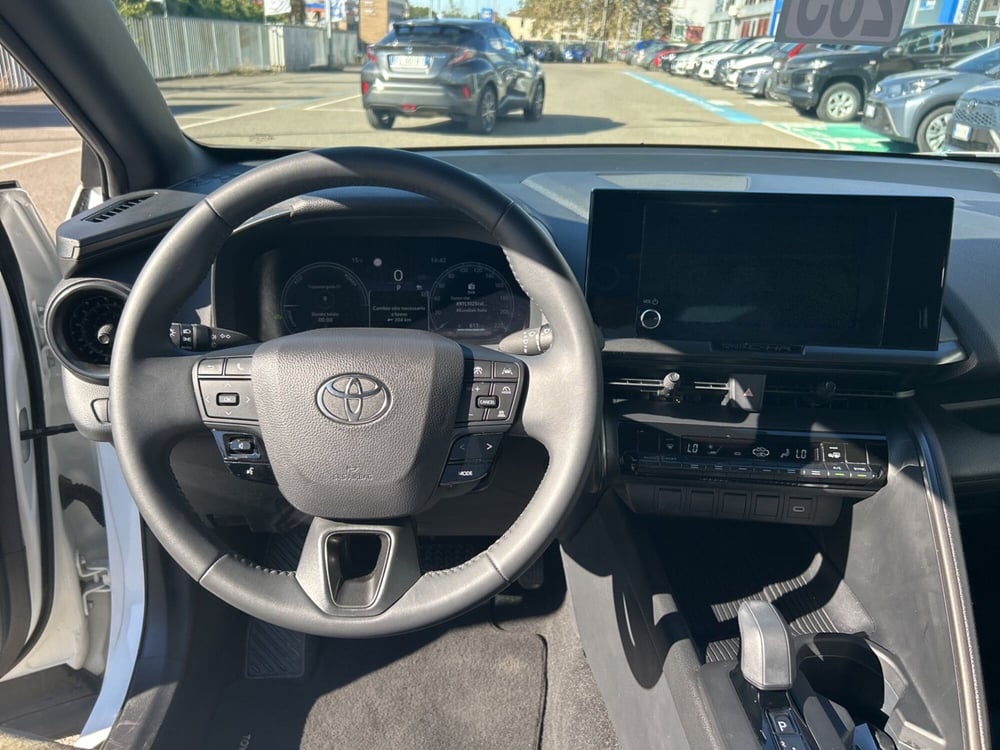 Toyota Toyota C-HR usata a Piacenza (13)