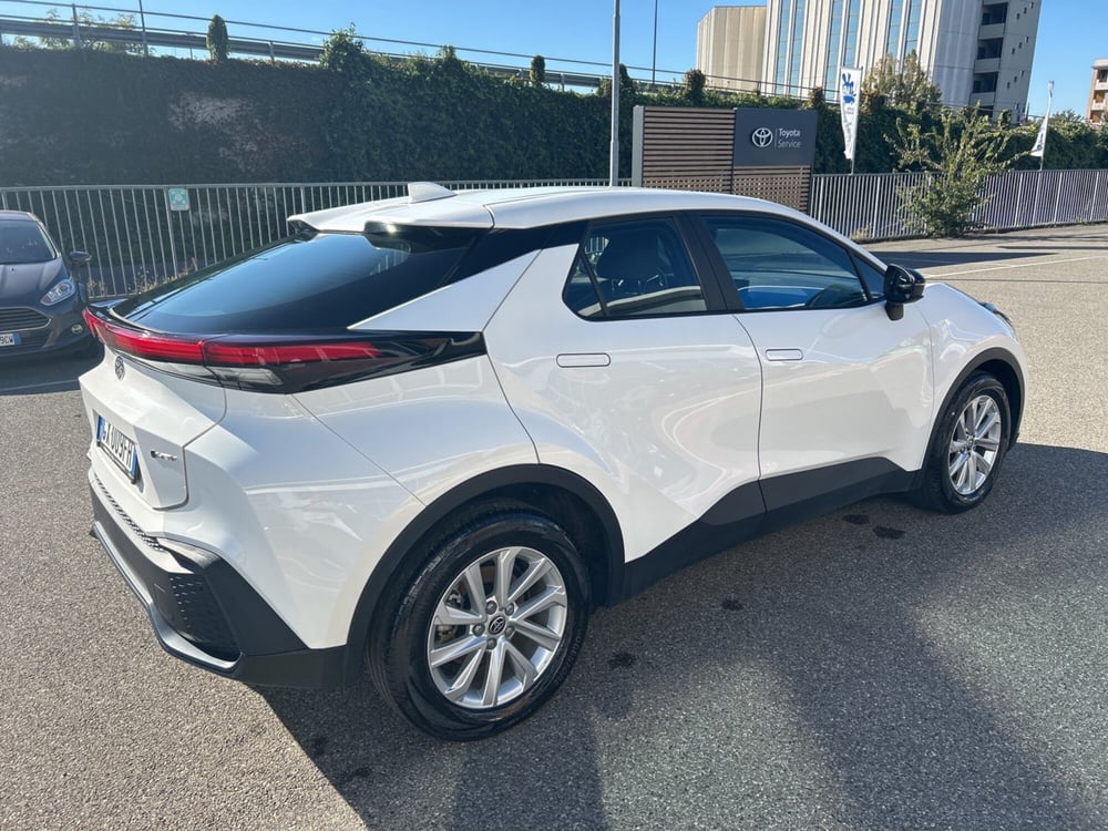Toyota Toyota C-HR usata a Piacenza (7)