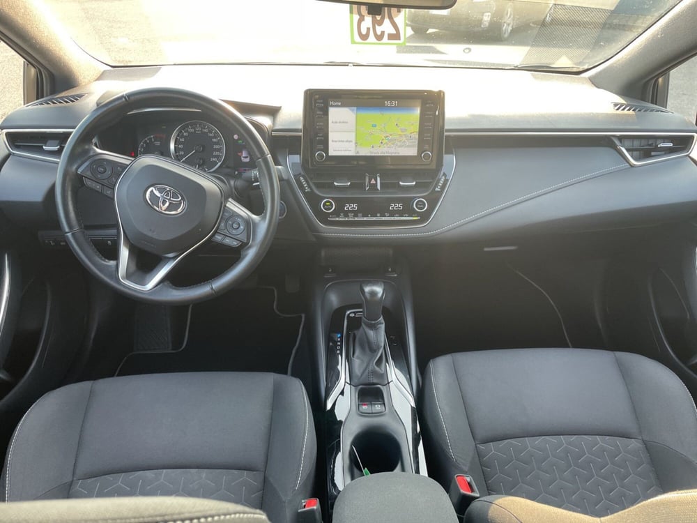 Toyota Corolla Touring Sports usata a Piacenza (12)