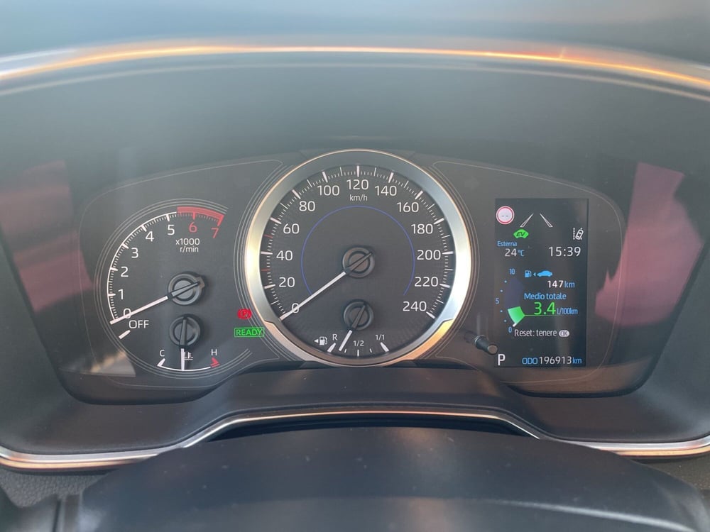 Toyota Corolla Touring Sports usata a Piacenza (14)