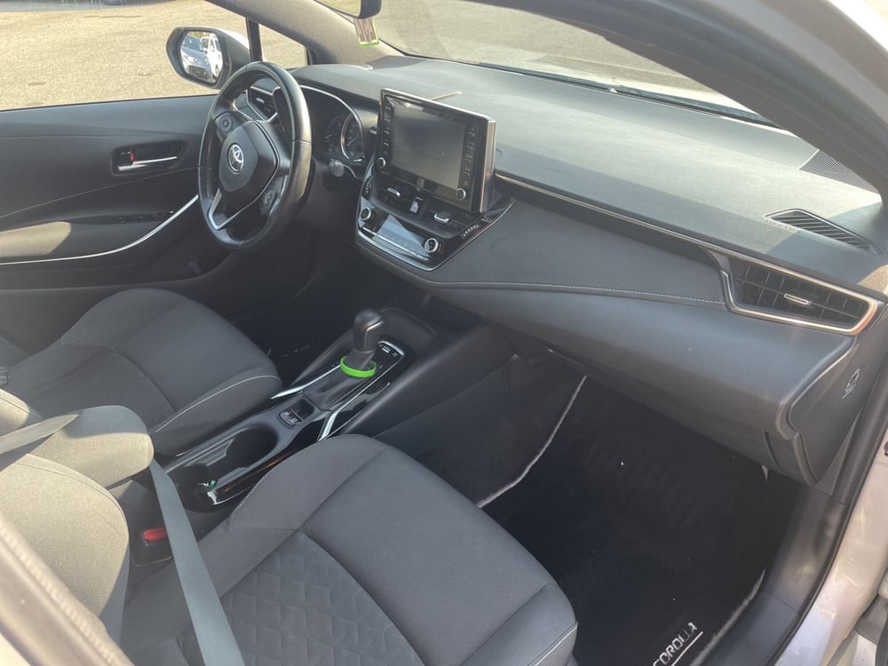 Toyota Corolla Touring Sports usata a Piacenza (9)