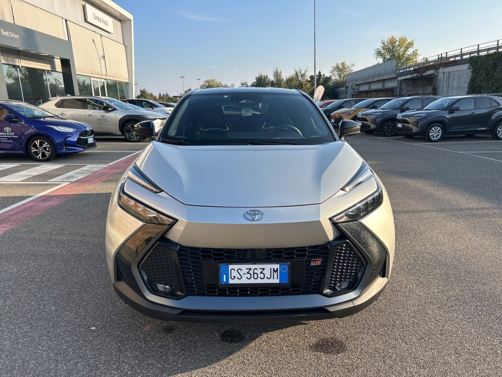 Toyota Toyota C-HR usata a Piacenza (3)