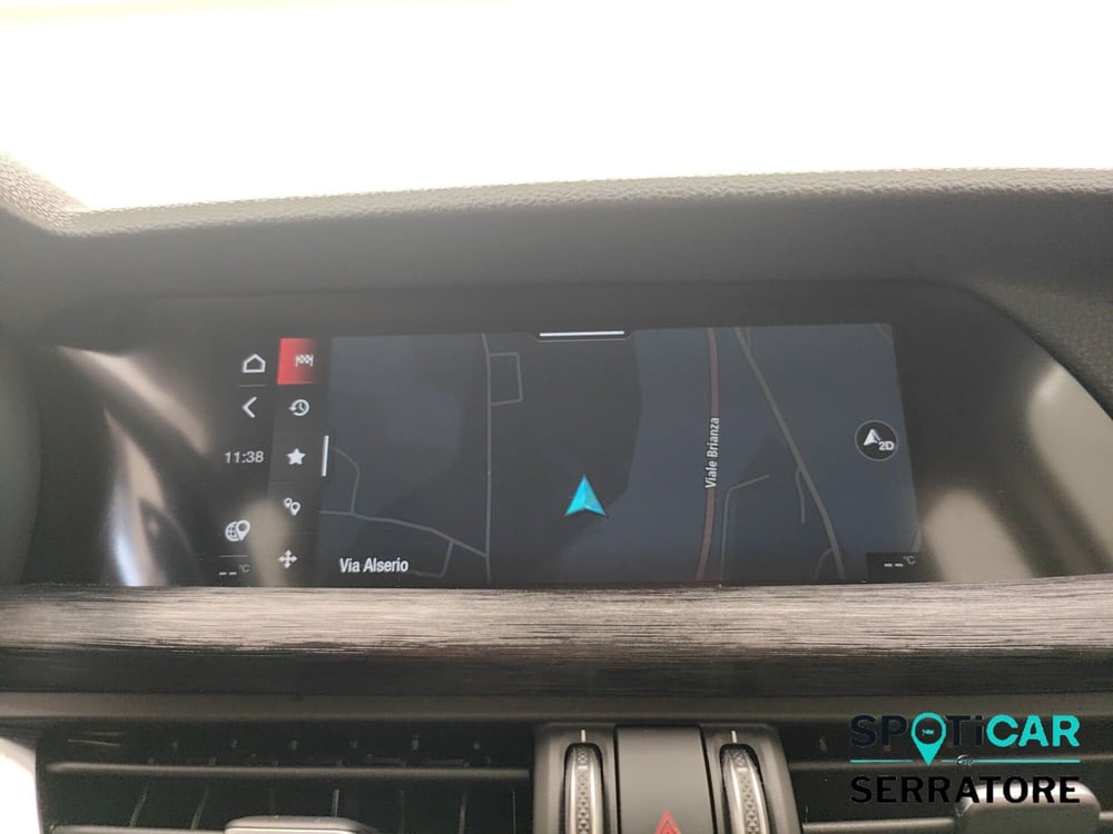 Alfa Romeo Stelvio usata a Como (10)